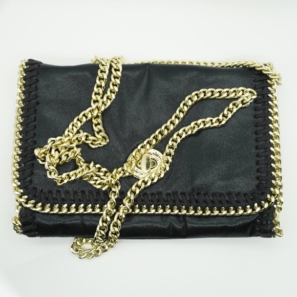 Steve Madden Black Satiny Fold Over Crossbody Purse with Gold Tone Chain - Picture 2 of 10